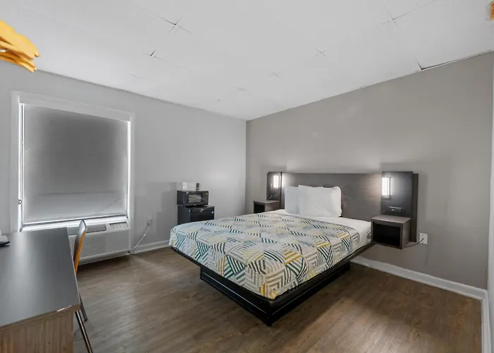 Budget Inn-Norfolk, Va - Oceanview