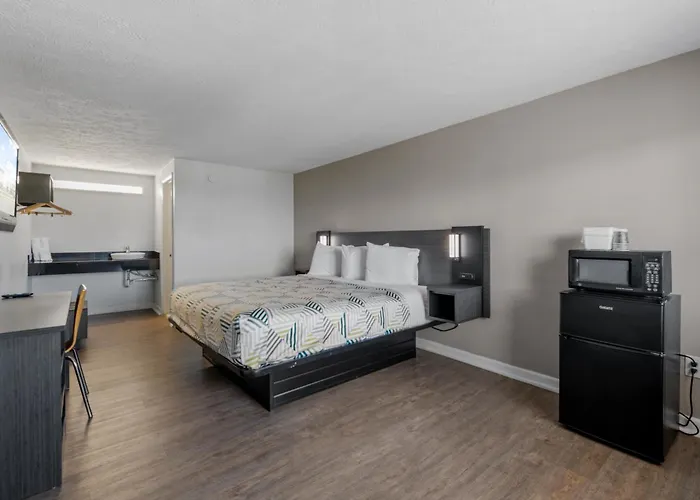 Budget Inn-Norfolk, Va - Oceanview